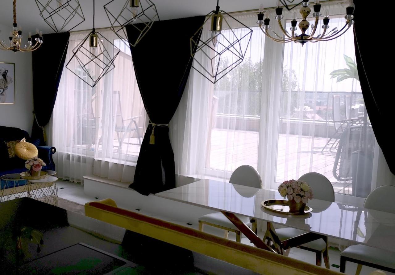 Apartamento Luxury Penthouse With Large Terrace & Panoramic Old Town View Vilna Exterior foto